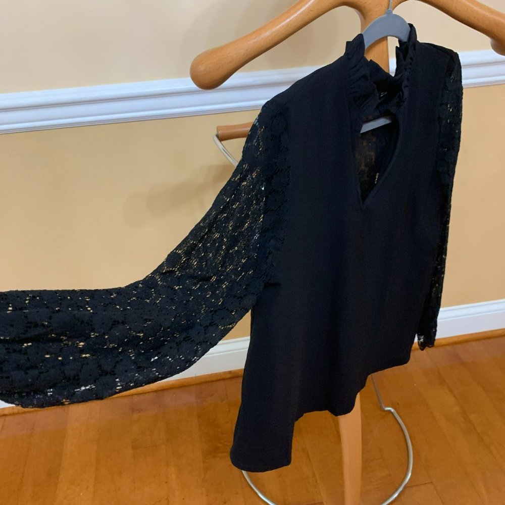 Women's Blouse - Picture 2 of 2